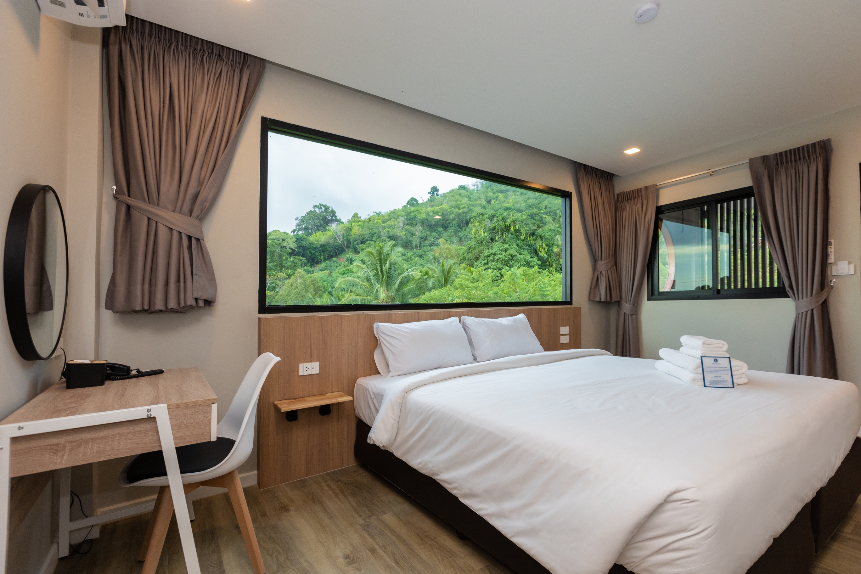 mountain view single bed